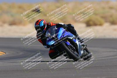 media/Oct-08-2022-SoCal Trackdays (Sat) [[1fc3beec89]]/Turn 16 (125pm)/